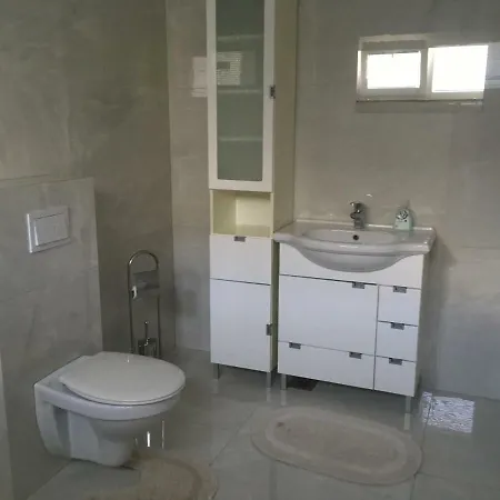 And Room's Apartament Lublana